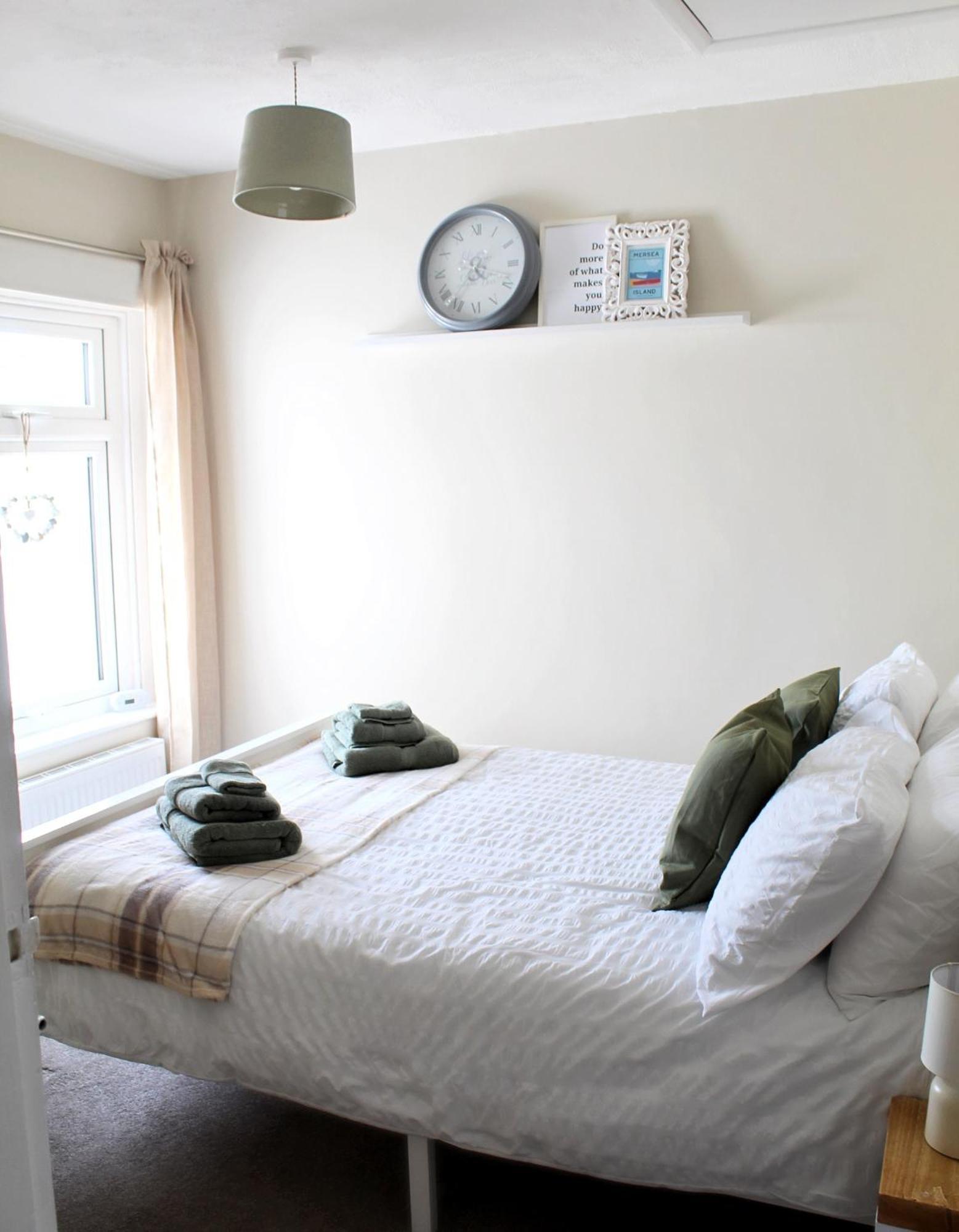 Cosy Cottage In Mersea - Walking Distance To Beach And Town เวสต์เมอร์ซี ภายนอก รูปภาพ