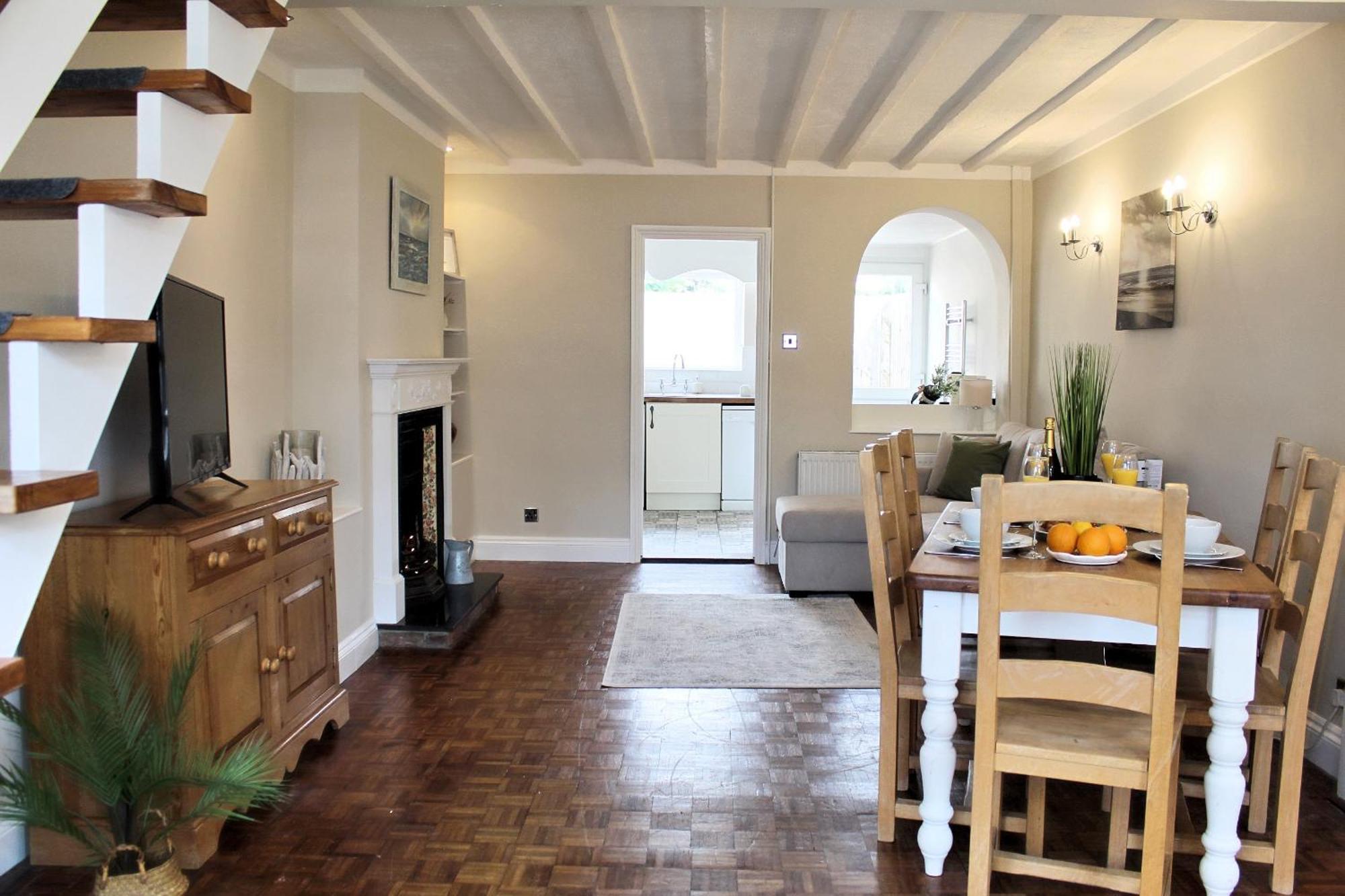 Cosy Cottage In Mersea - Walking Distance To Beach And Town เวสต์เมอร์ซี ภายนอก รูปภาพ
